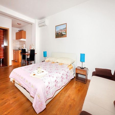 Apartments Barbara Brseč Стая снимка
